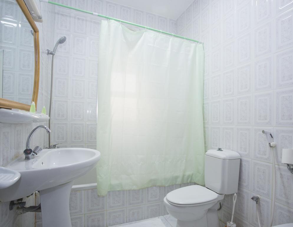 Nuzha Hotel Apartments Muskat Bagian luar foto
