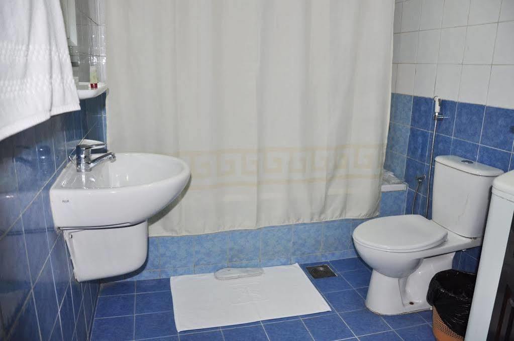 Nuzha Hotel Apartments Muskat Bagian luar foto