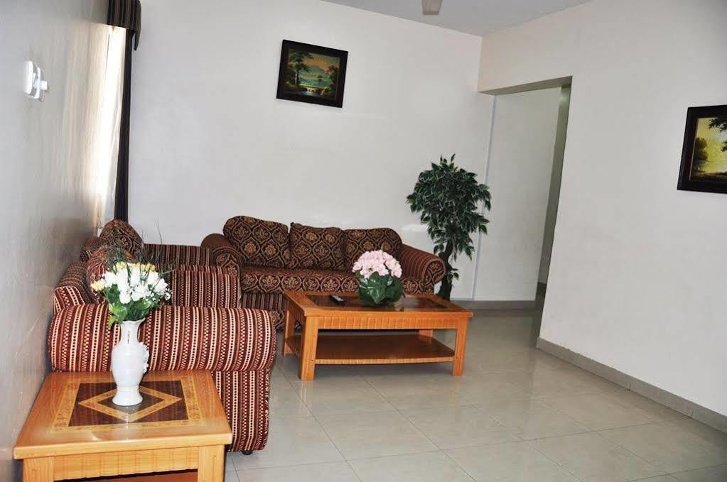 Nuzha Hotel Apartments Muskat Bagian luar foto