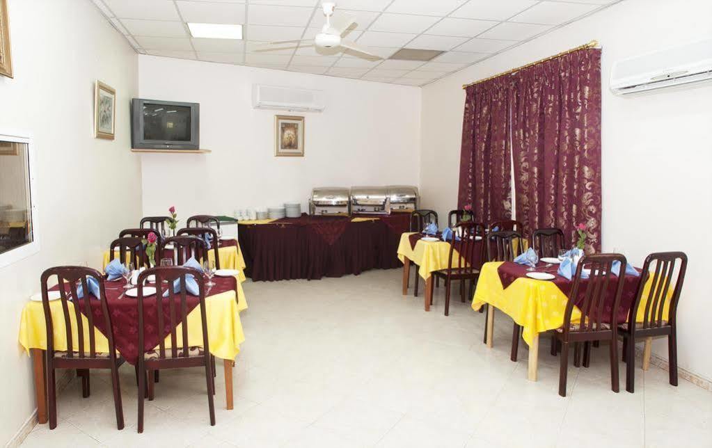 Nuzha Hotel Apartments Muskat Bagian luar foto